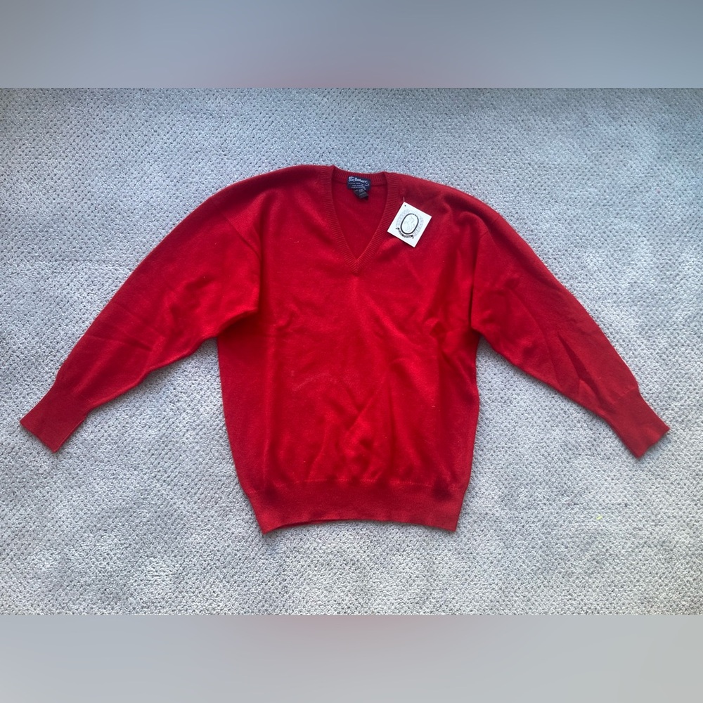 Burberry V-Neck Sweater in Rich Red